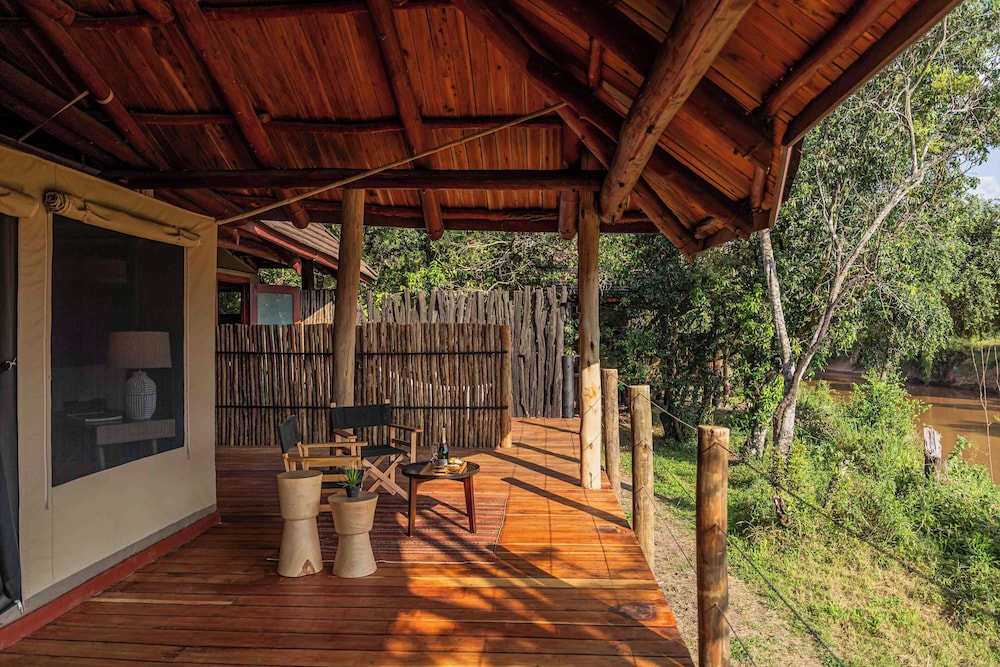 ROYAL MARA SAFARI LODGE 10/33