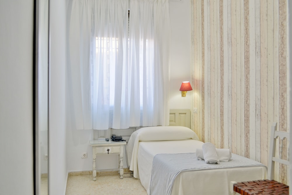 Hotel Marisa 29/56