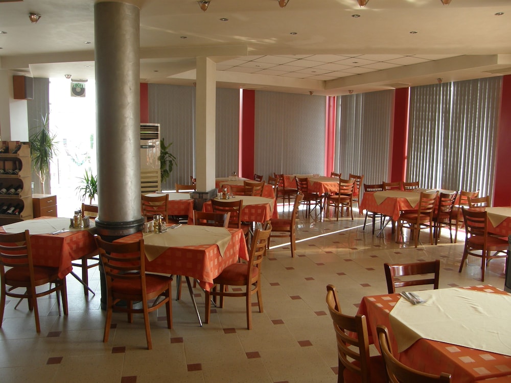Hotel Philippopolis 32/37