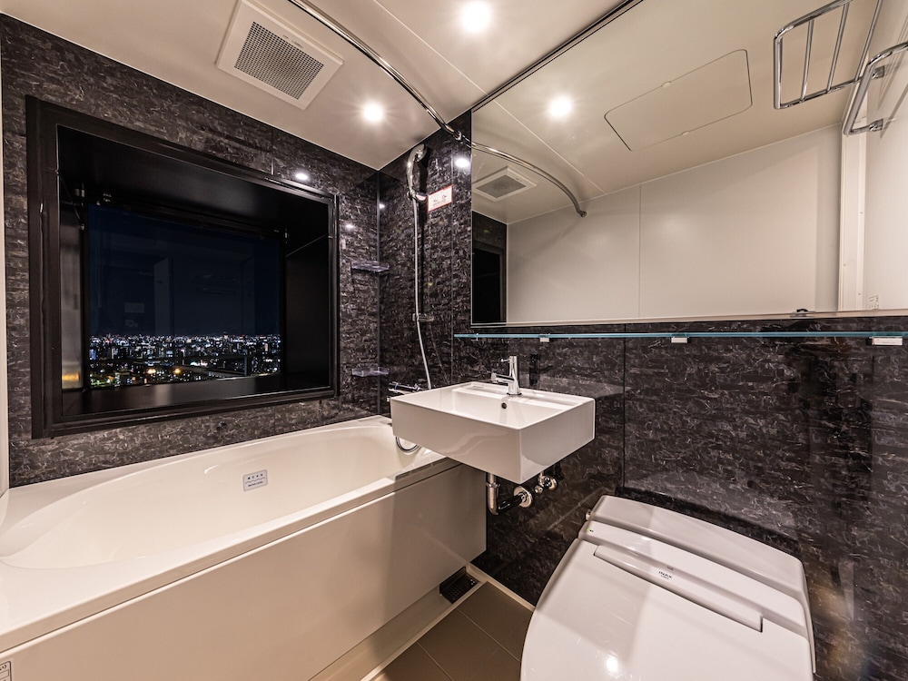 APA Hotel Shinosaka Eki Tower 44/45
