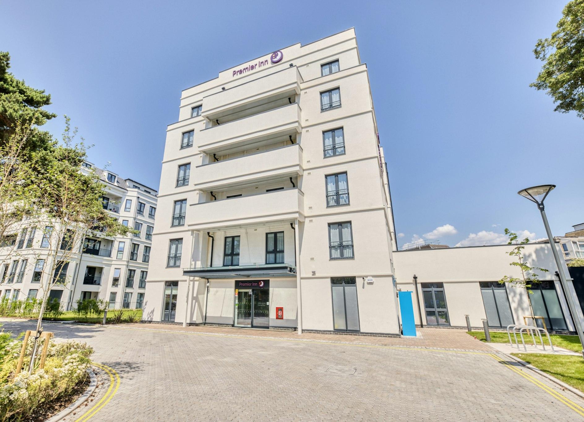 Premier Inn Bournemouth West Cliff in BOURNEMOUTH