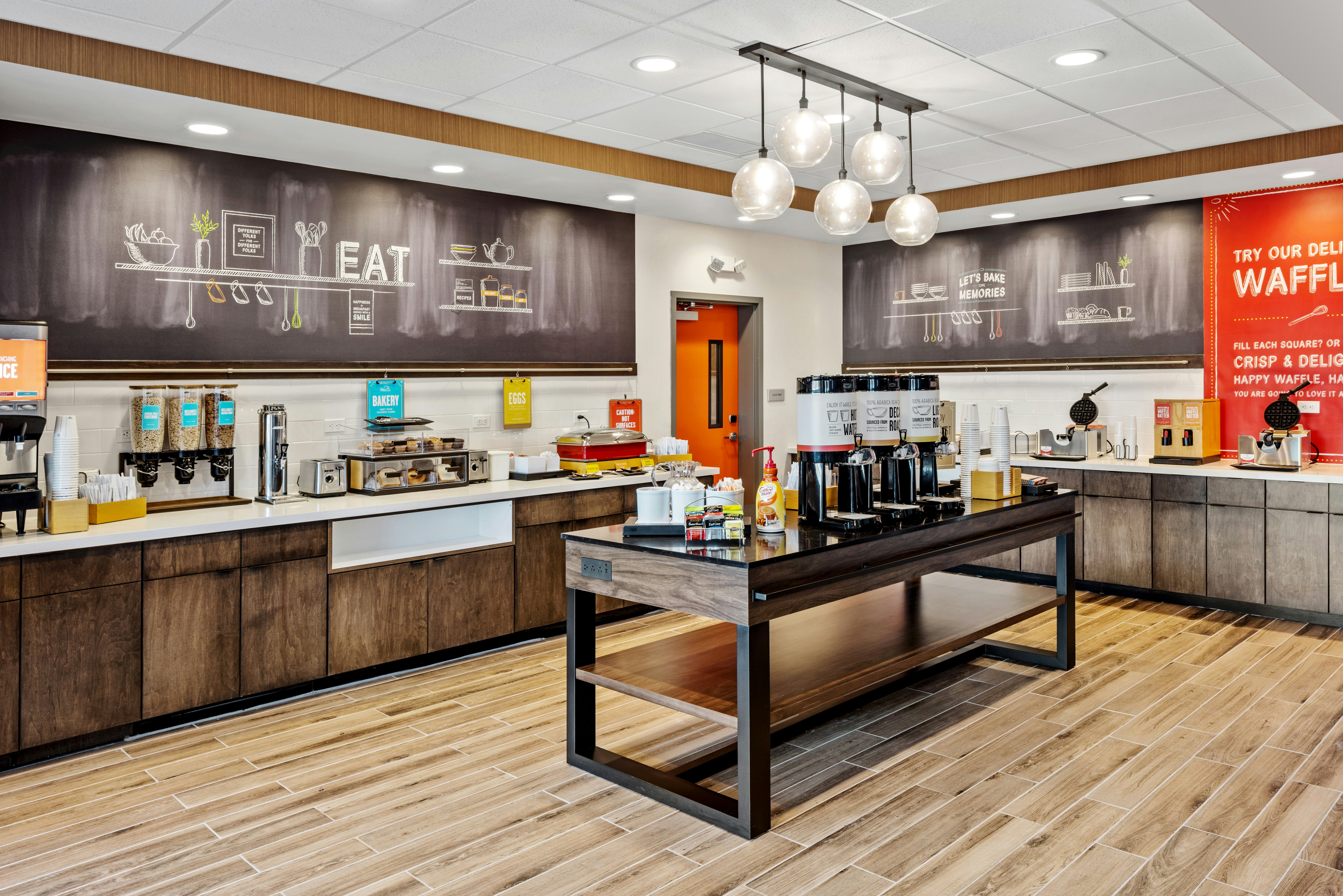 Hampton Inn and Suites Cincinnati West OH 8/36
