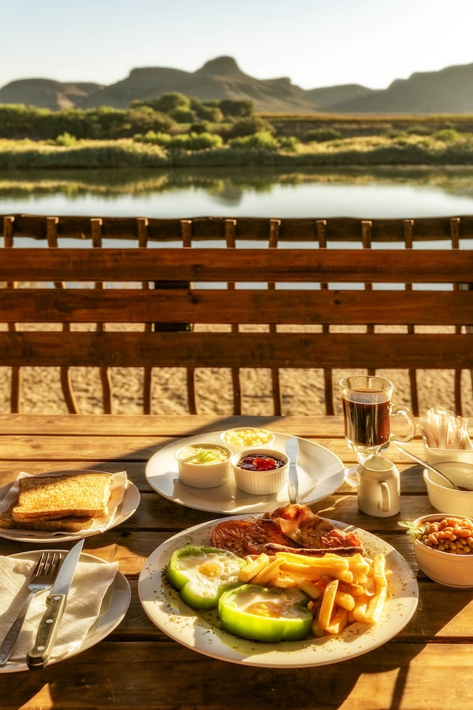 Orange River Rafting Lodge by Country Hotels 11/33