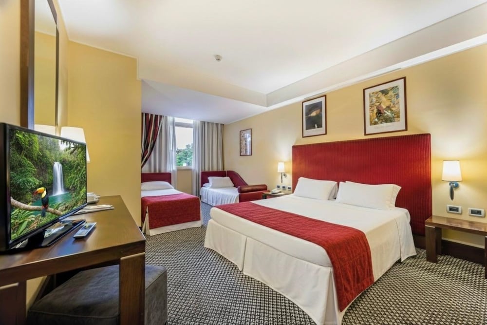 ROOM, QUADRUPLE, PET FRIENDLY