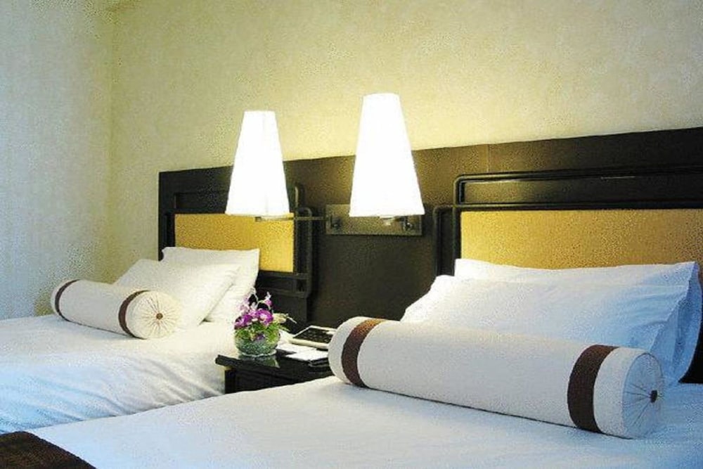 Centara Hotel Hat Yai 13/79