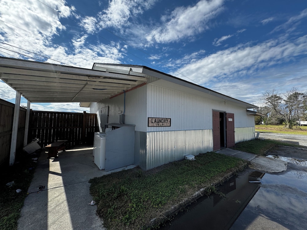 OYO Briarwood Motel 44/49