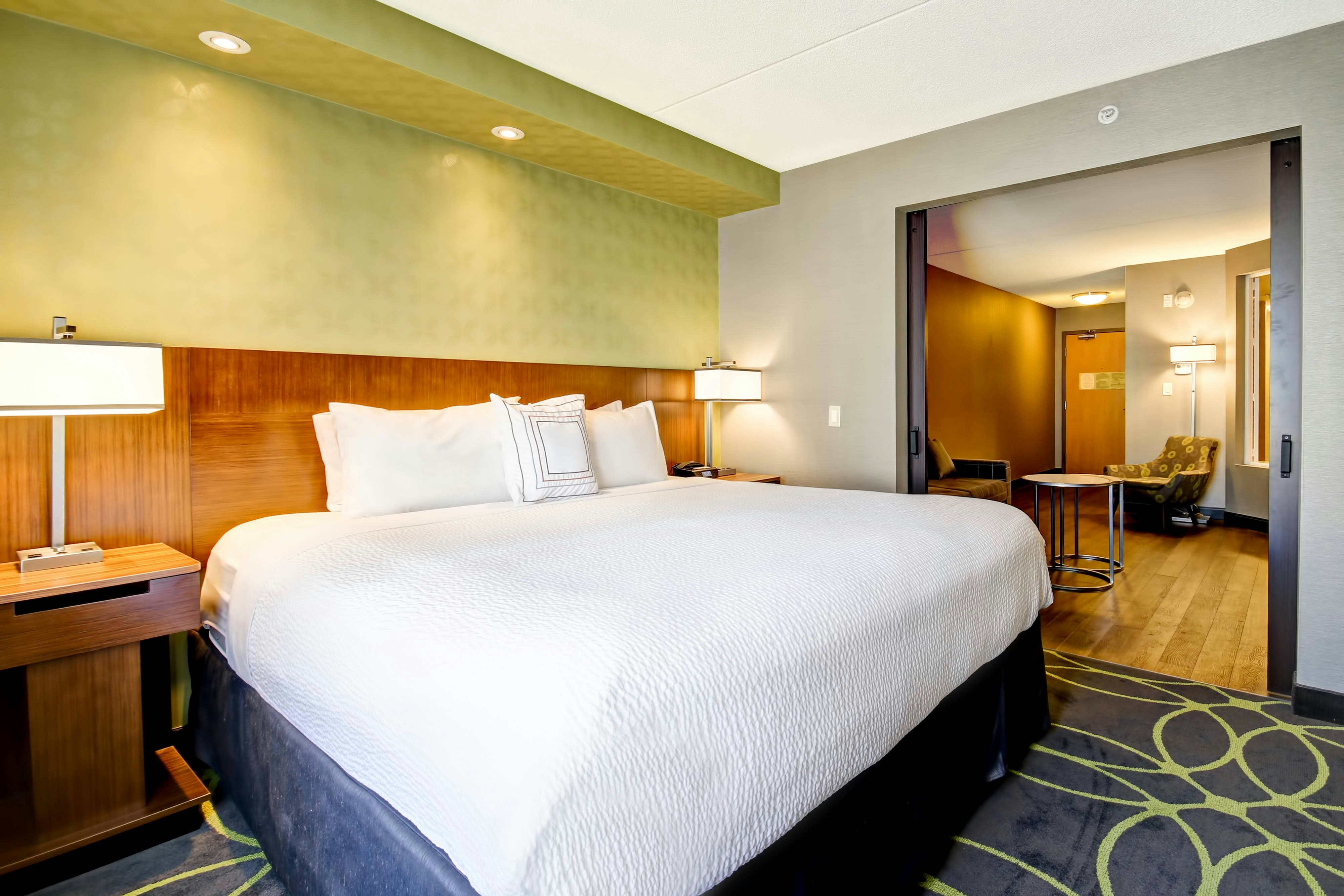 Fairfield Inn and Suites by Marriott Guelph 5/25