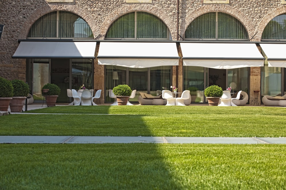 Hotel Veronesi La Torre 63/70