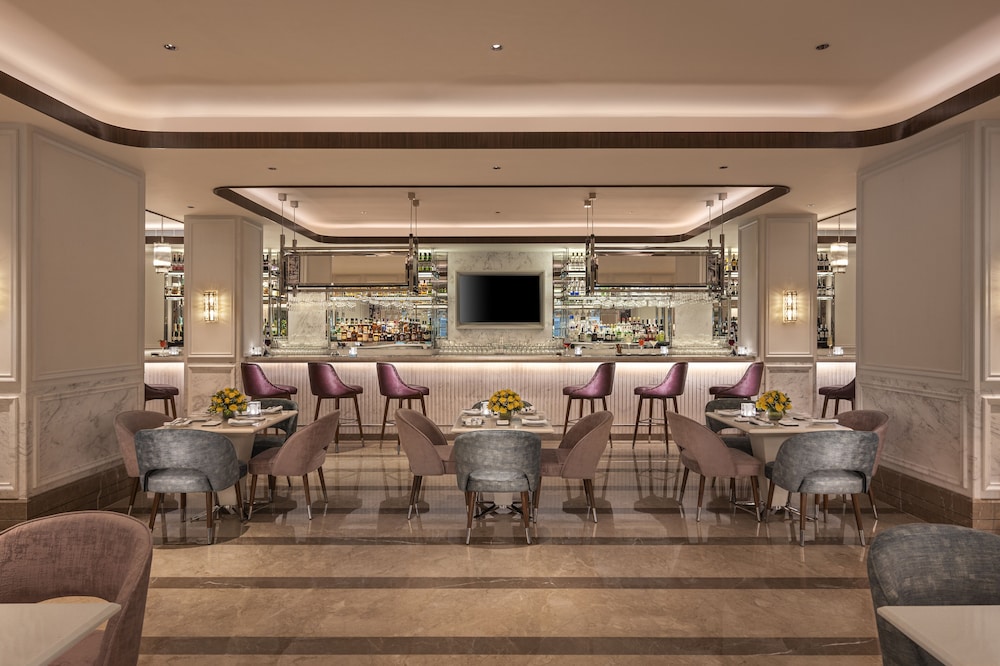 Aurika by Lemon Tree Hotels, Mumbai International Airport 37/50