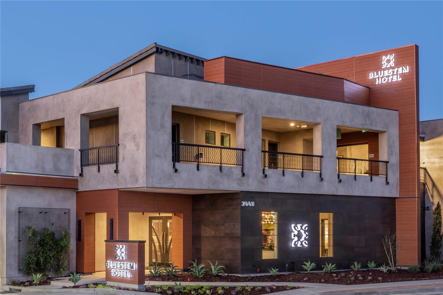 Bluestem Hotel Torrance Los Angeles, an Ascend Collection Hotel 1/10