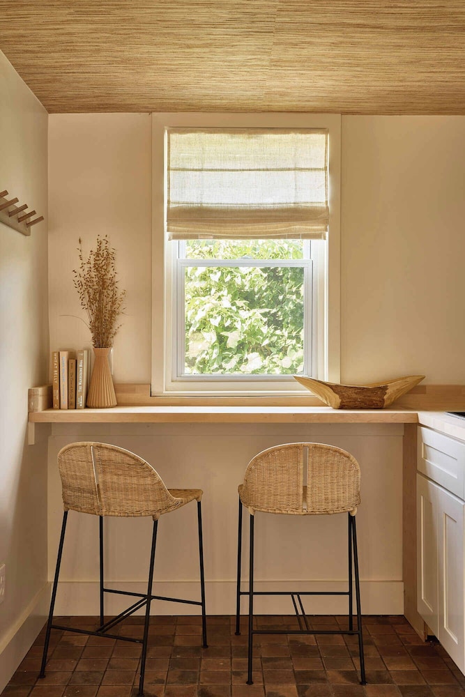 Block Island Beach House 32/50