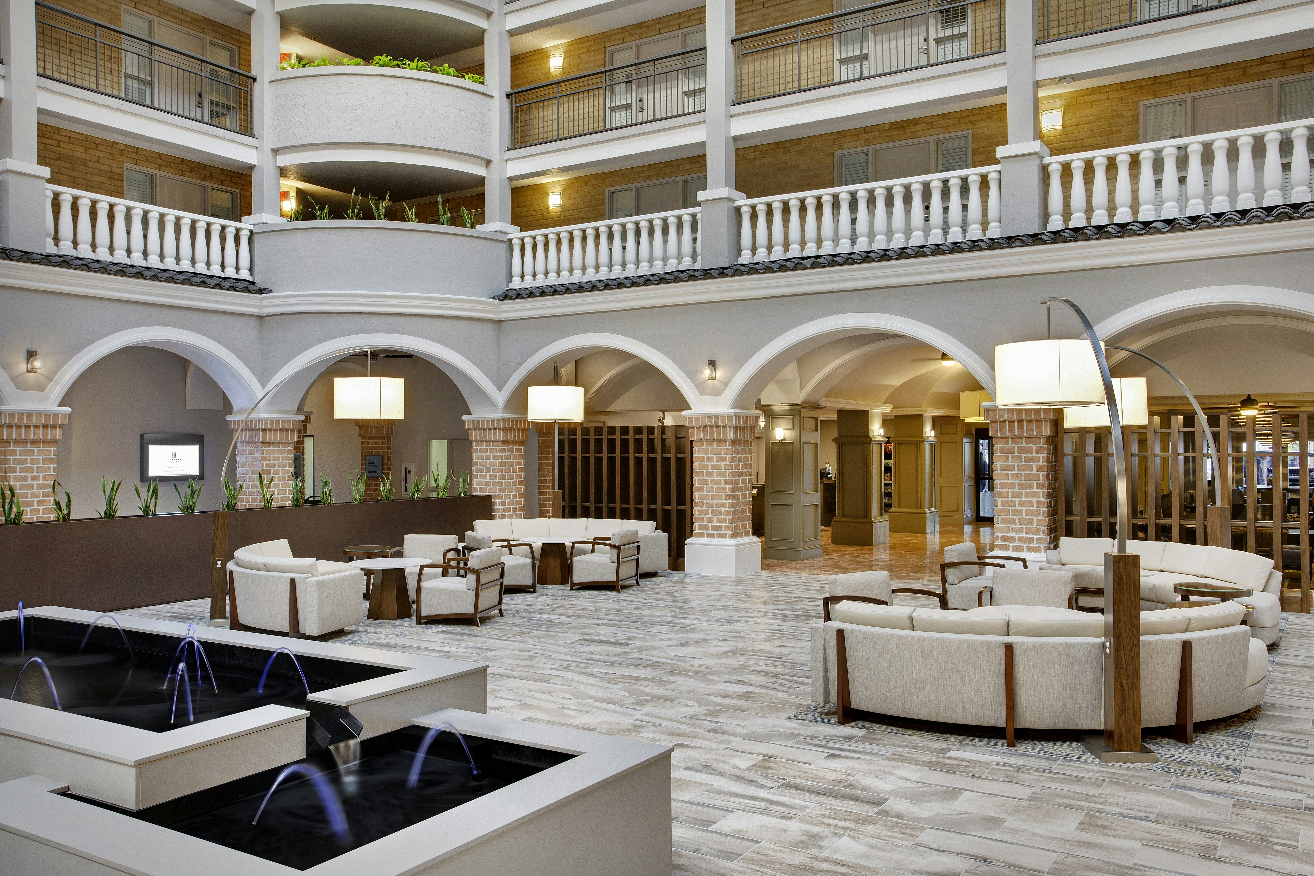 Embassy Suites by Hilton Orlando International Drive Convention Center 24/49