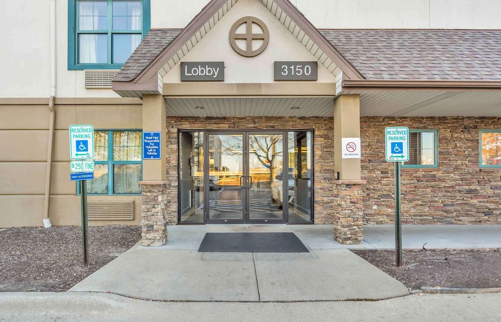 Extended Stay America - Chicago - Downers Grove 5/37