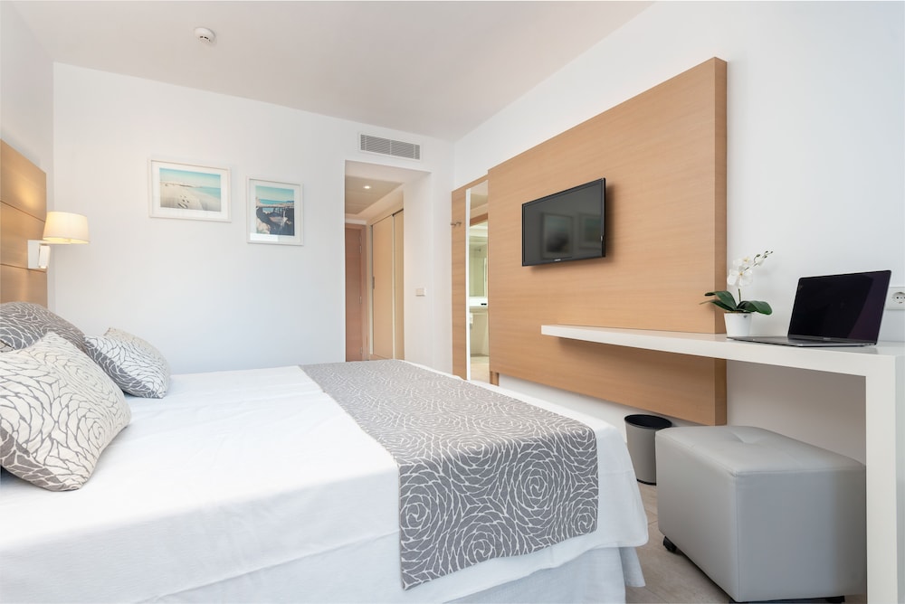 Trendhotel Alcudia 12/77