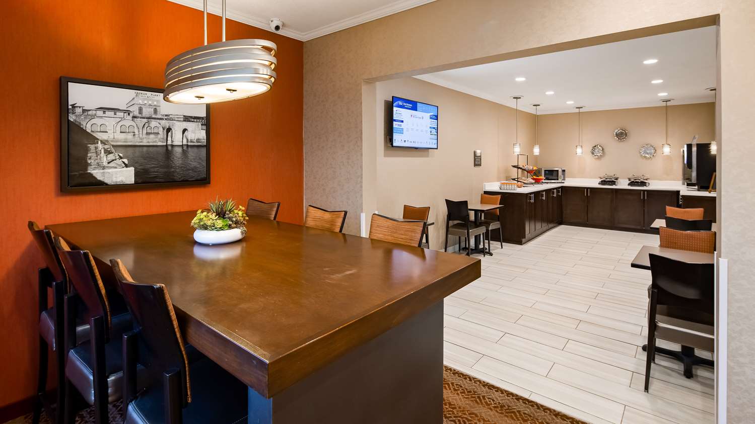 Best Western Pearl City Inn 24/33