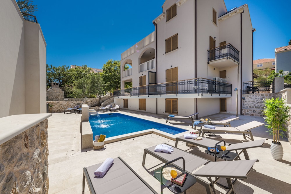Casa Laurea 22/50