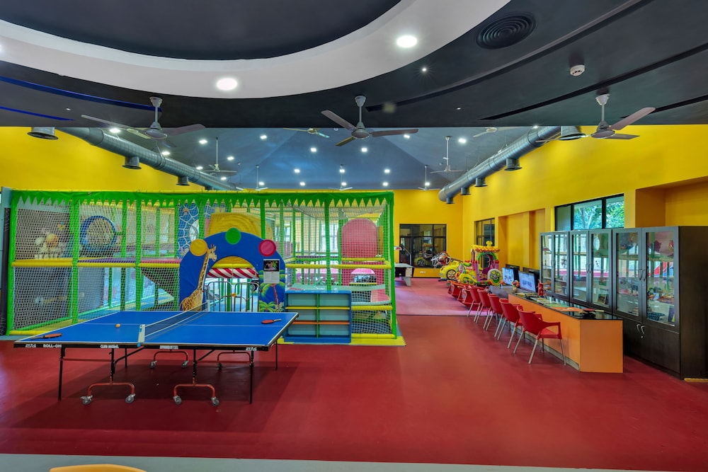 Club Mahindra Virajpet 61/74