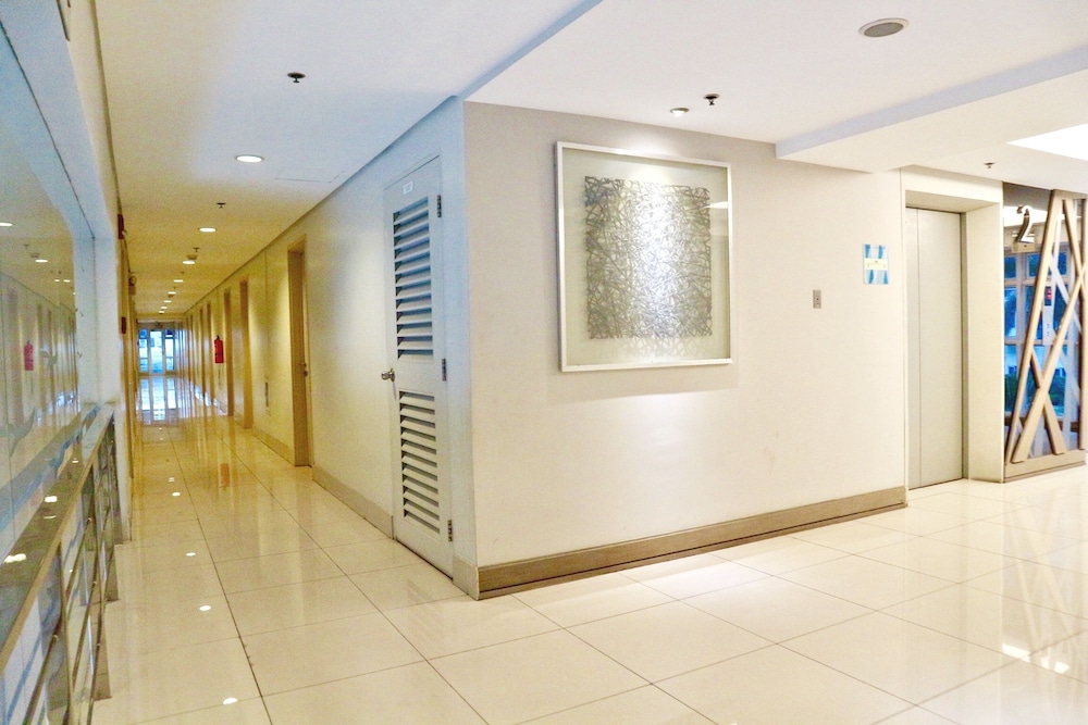 Condodeal At Sea Residences 15/52