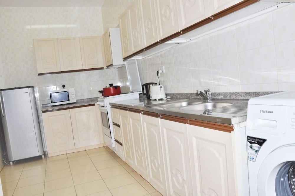 Safeer Plaza Hotel 24/50