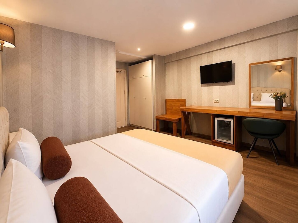 Kuzen Otel - Adults Only 5/50