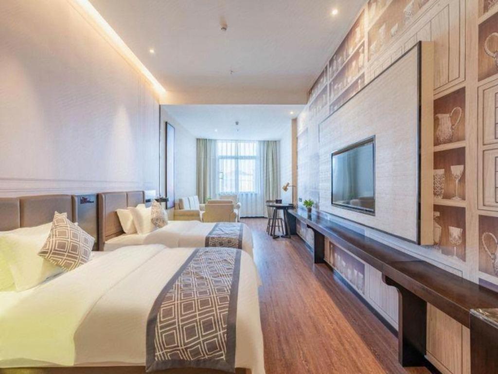 Gem Anqing Wangjiang County Central Mall Fengqi Road Hotel 35/58