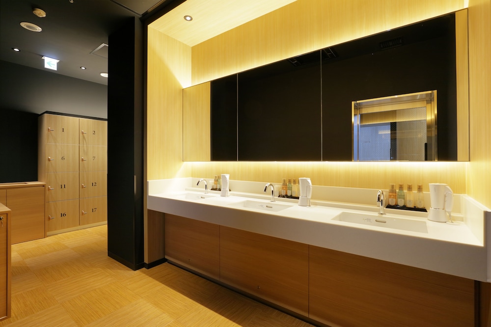 Candeo Hotels Tokyo-Shimbashi 49/50