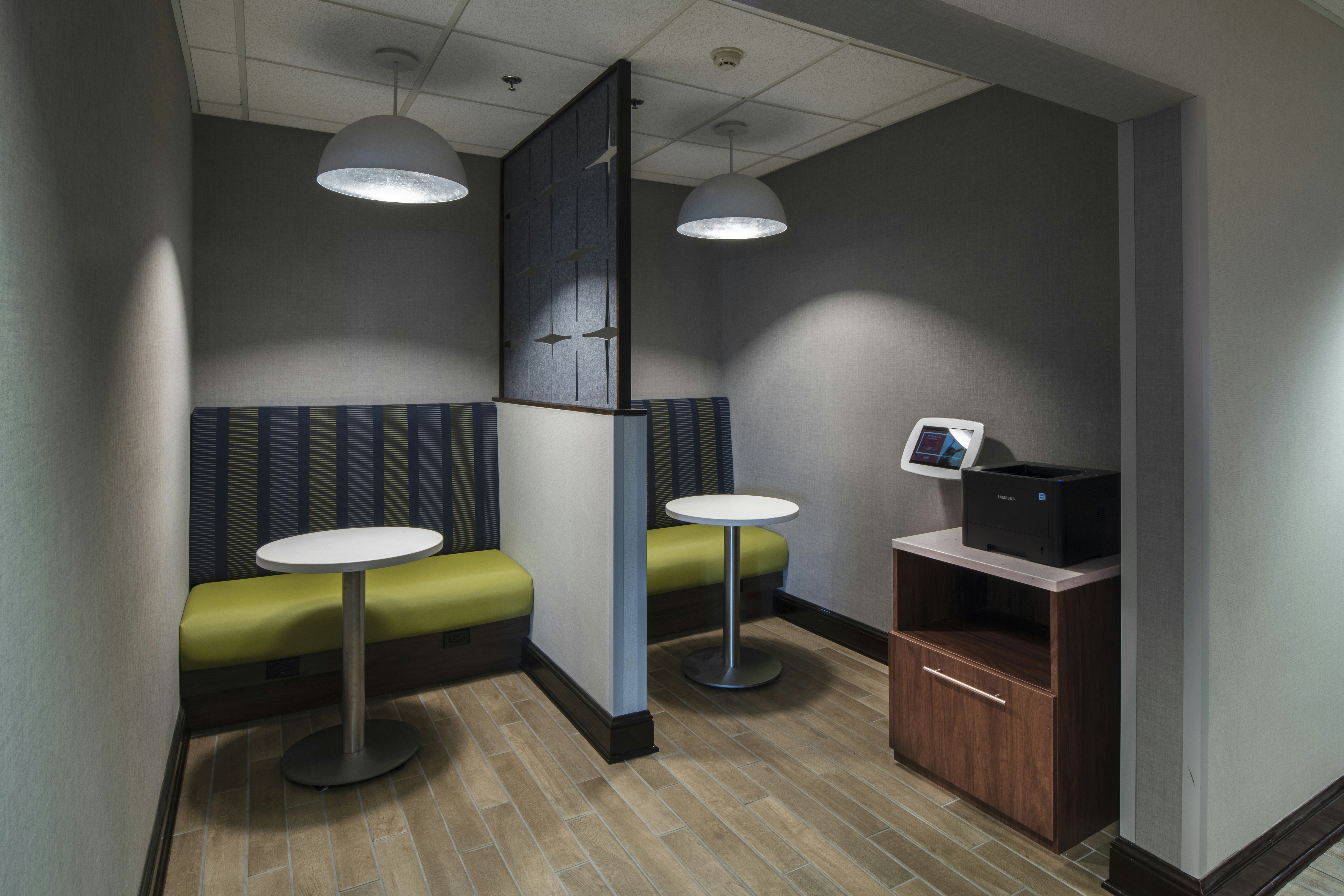 Hampton Inn & Suites Chicago/Lincolnshire 21/42