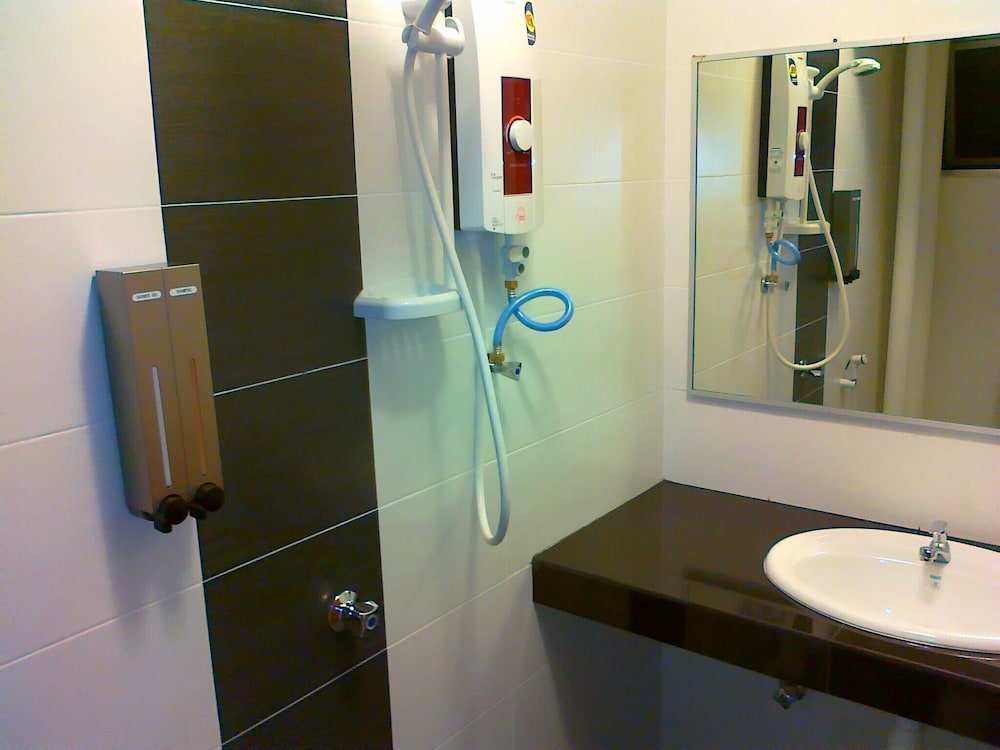 Malacca Hotel Apartment 66/66