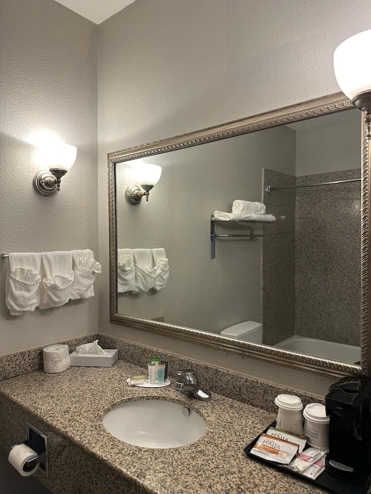 Days Inn by Wyndham Copperas Cove 53/53