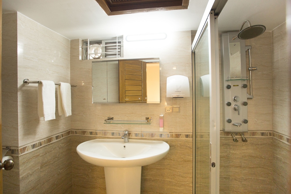 Shinepukur Suites 27/29