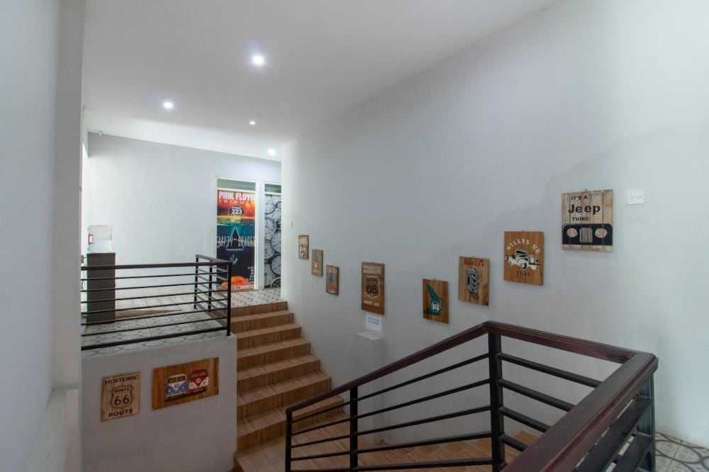 Bwalk Hotel Malang 40/50