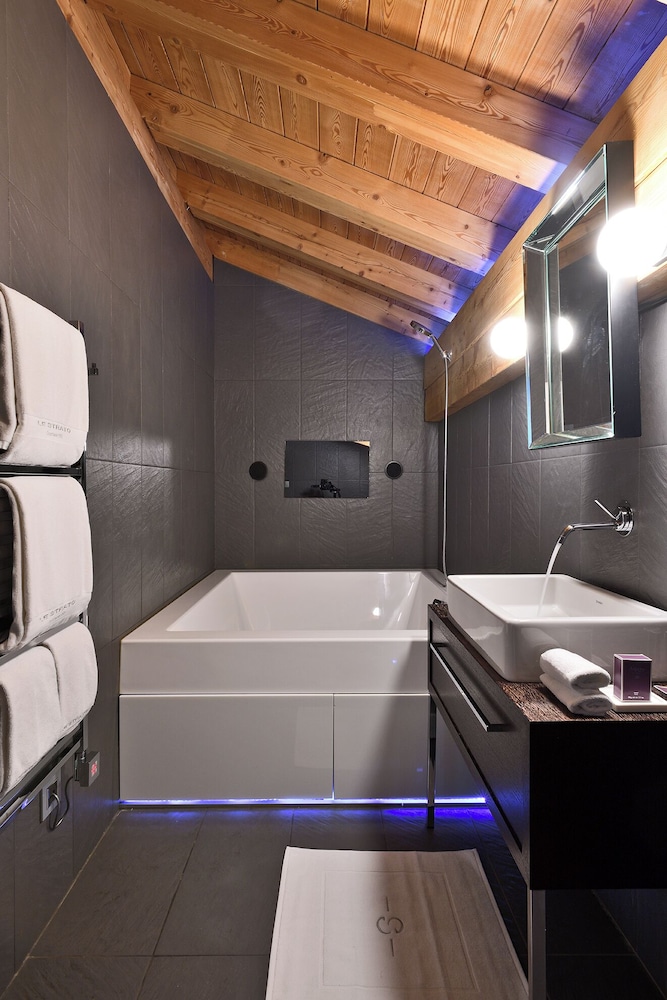 DUPLEX, LUXURY