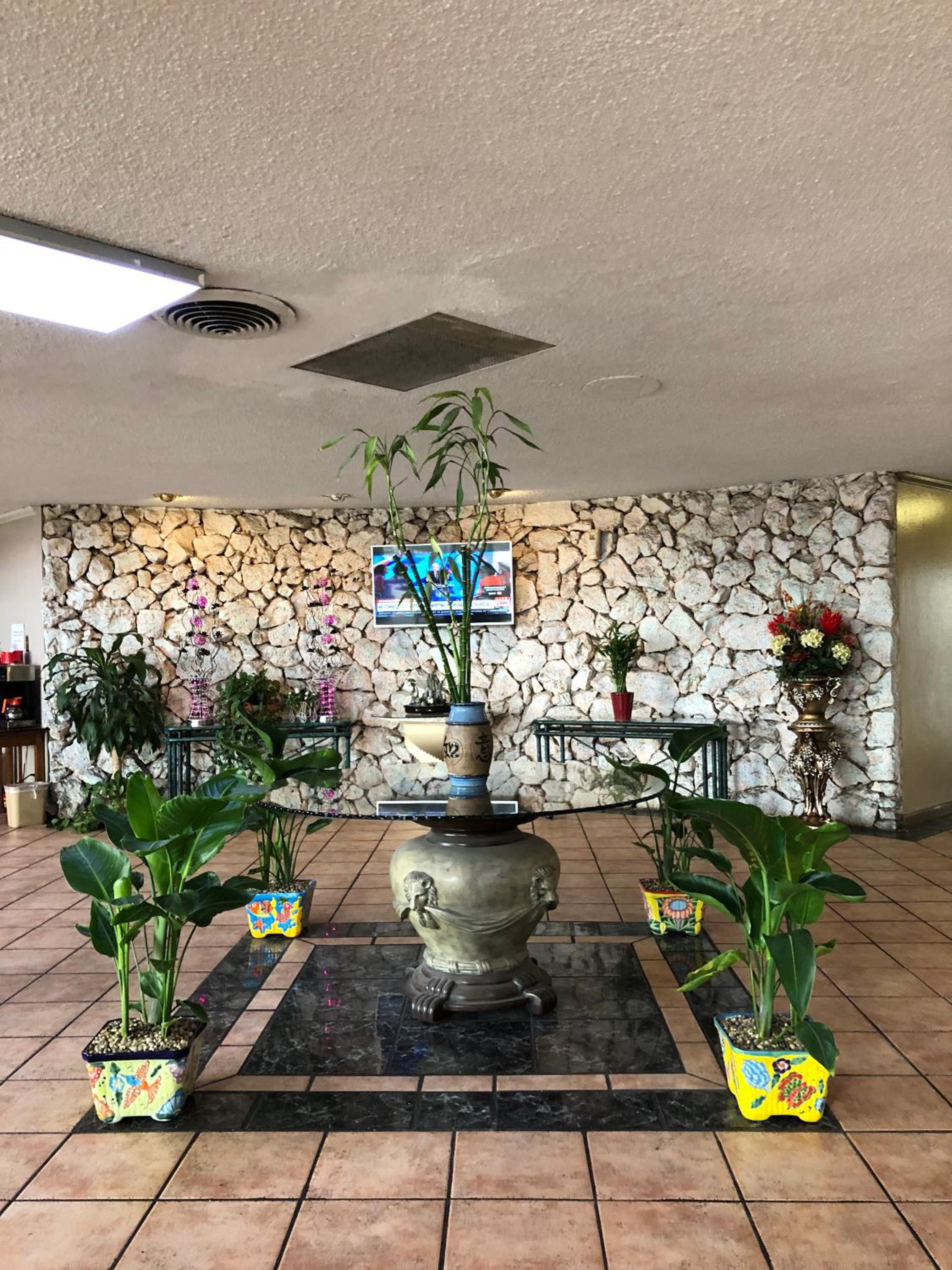 Western Inn Houston 36/39