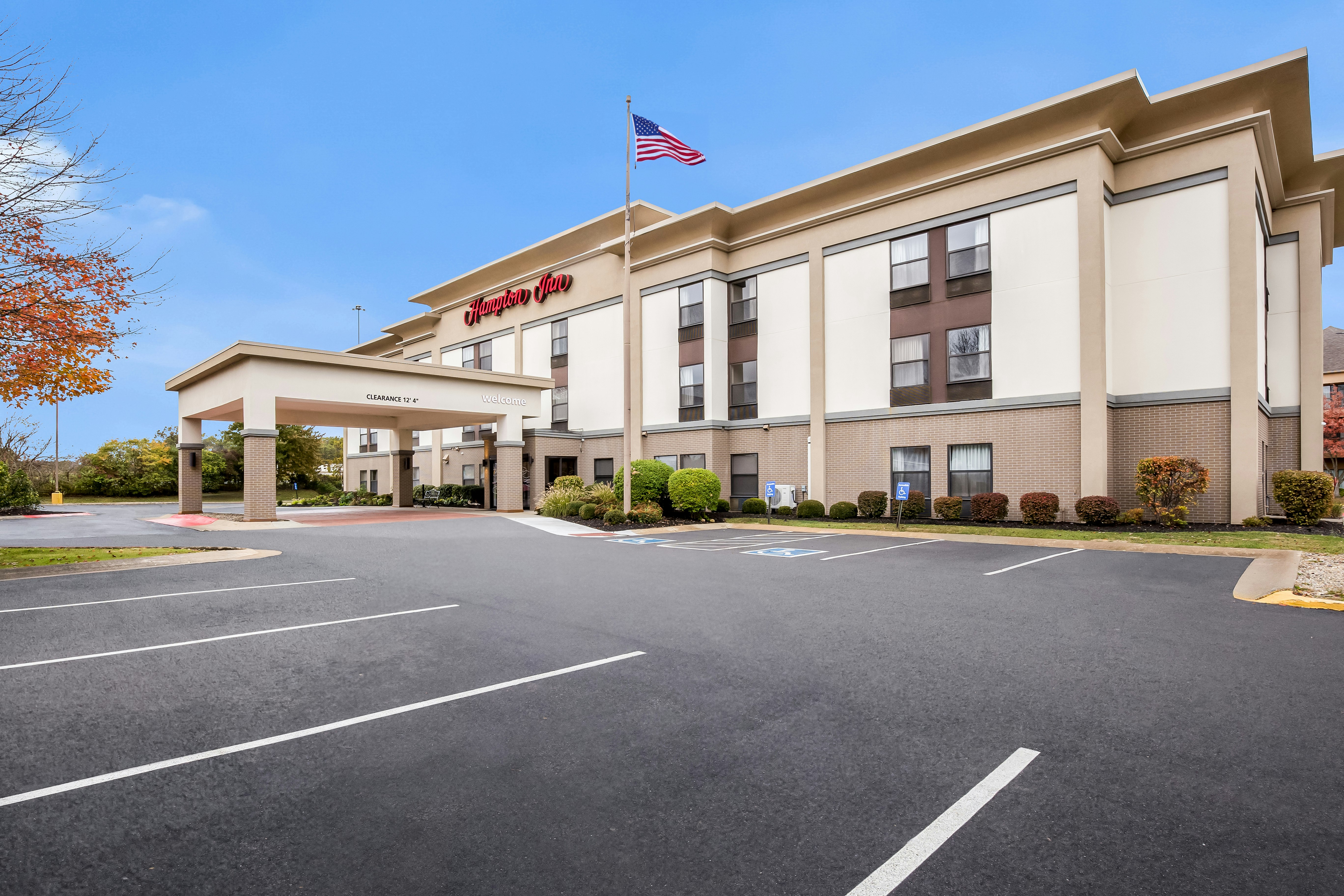 Hampton Inn Akron-Fairlawn 39/42