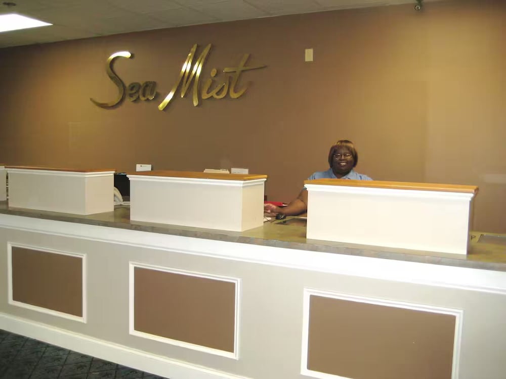 Capital O Sunset Waves Hotel Myrtle Beach Oceanfront 11/63
