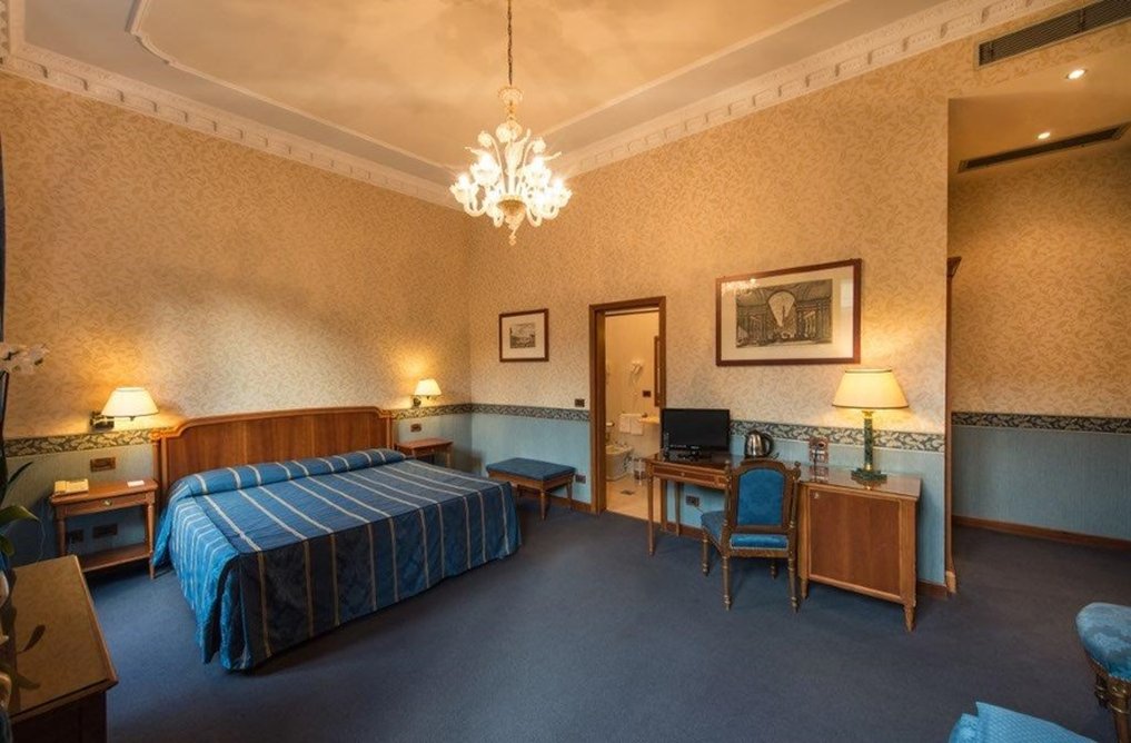 Strozzi Palace Hotel 22/42