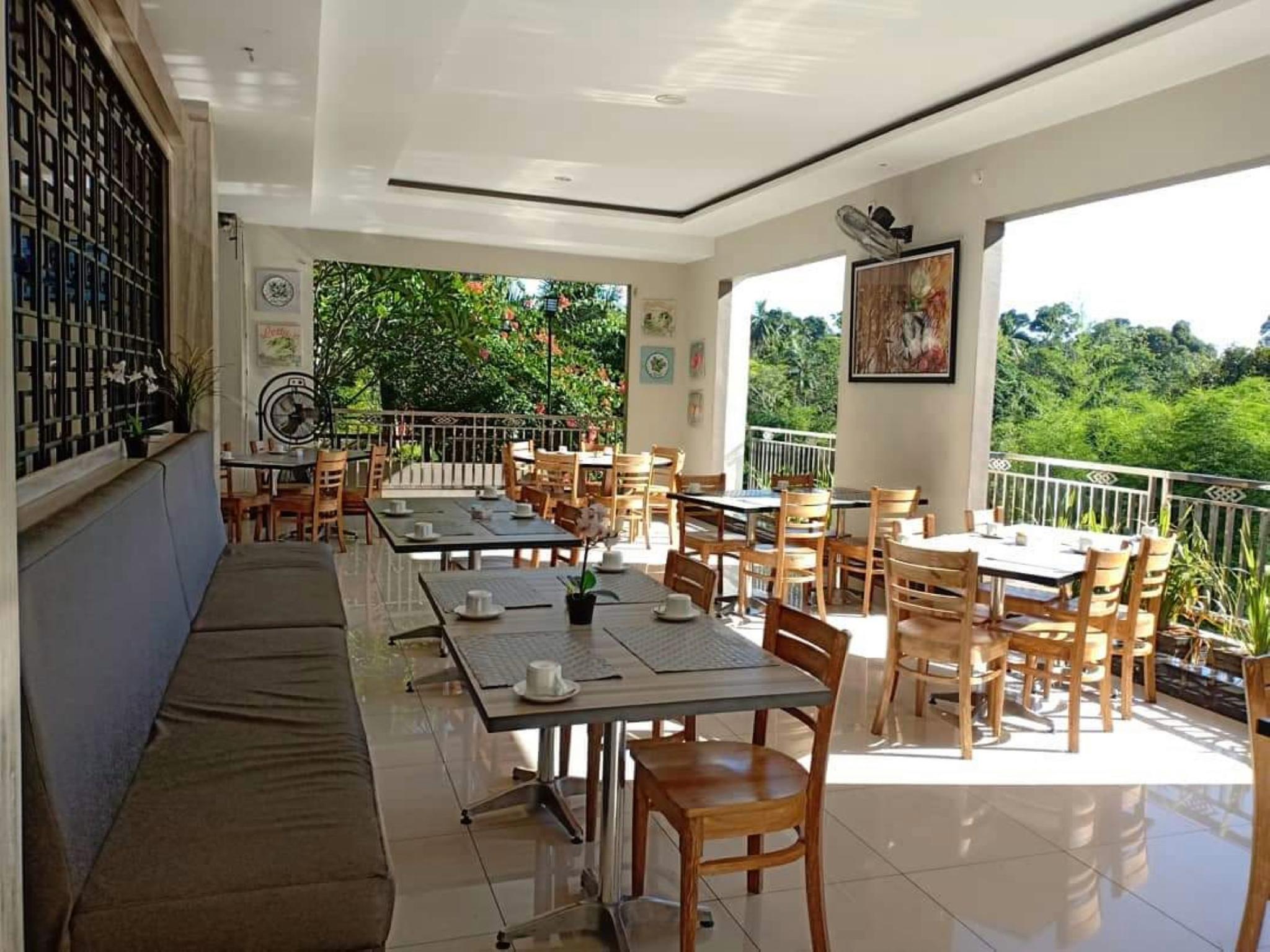 Amazing Riverside Hotel Lubuklinggau 16/20