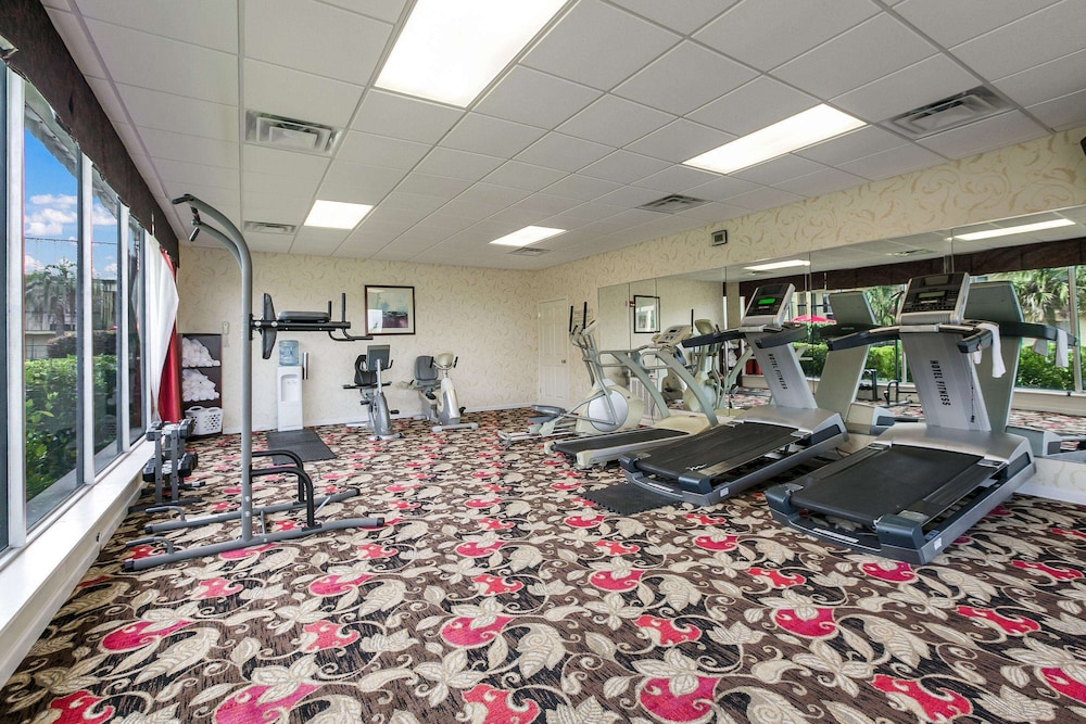 Quality Inn & Suites near Lake Eufaula 21/41