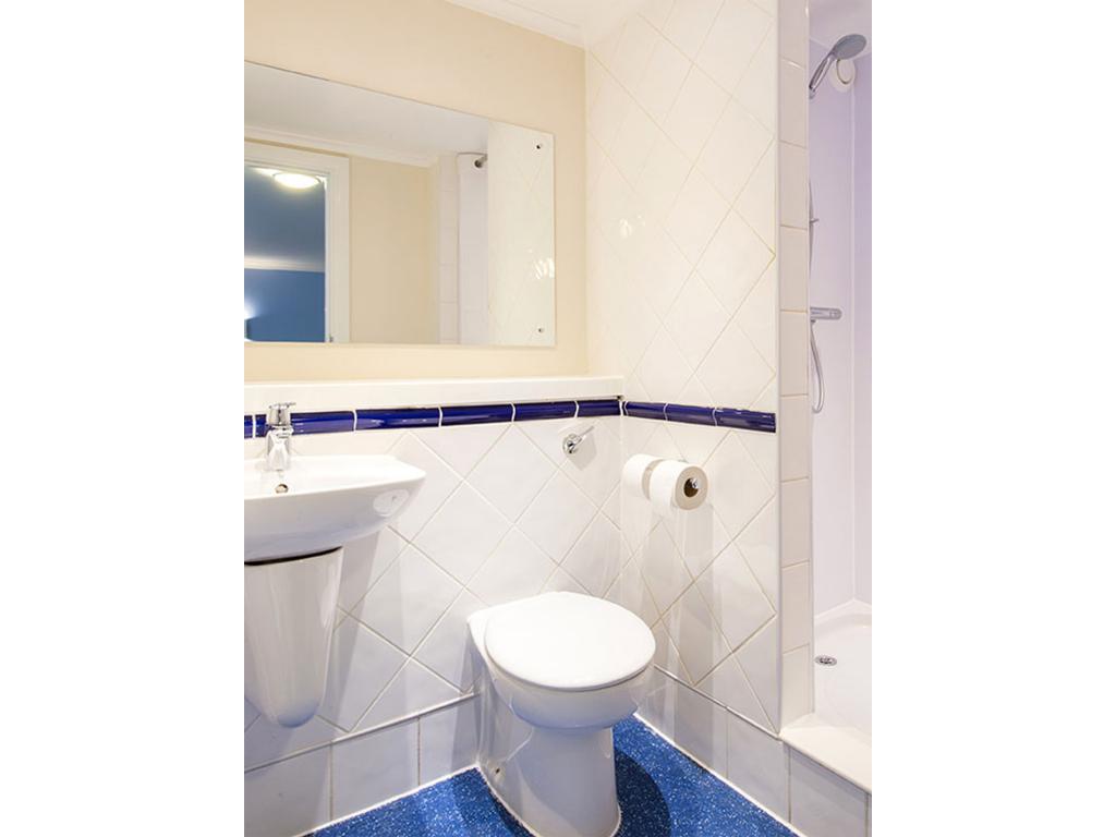 Travelodge Milton Keynes Shenley Church 18/21