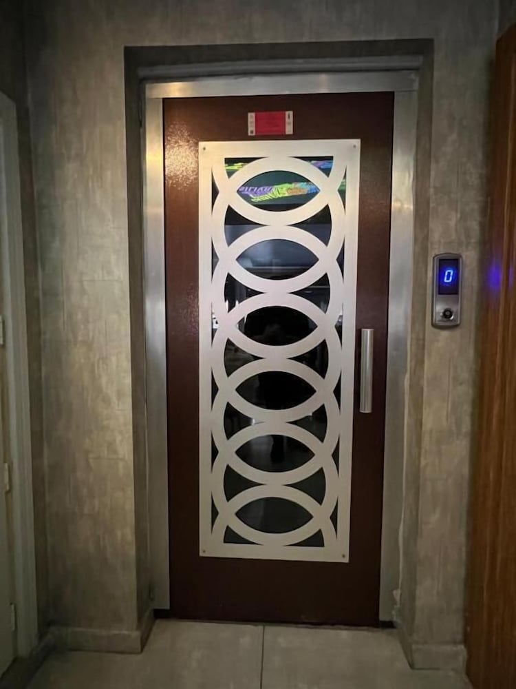 Taksim Brand Suite 57/65
