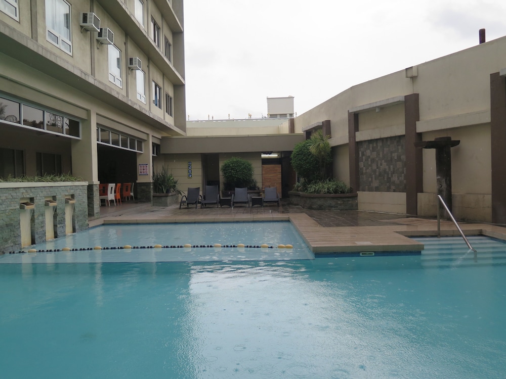 Circle Inn - Iloilo City Center 45/50