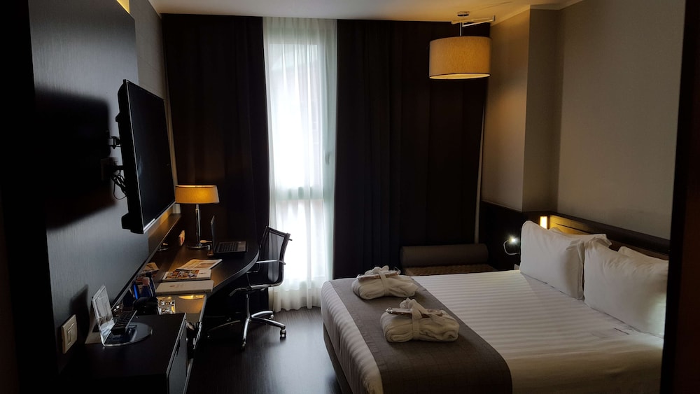 Best Western Premier Chc Airport 19/81