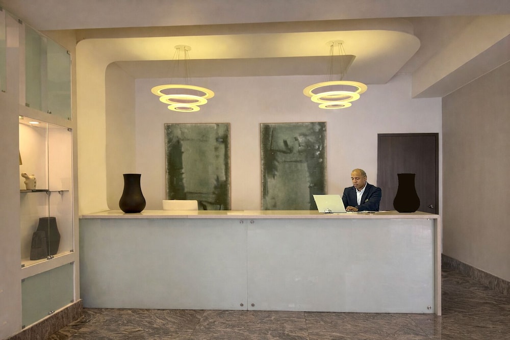 Hotel Mio Panama 8/60