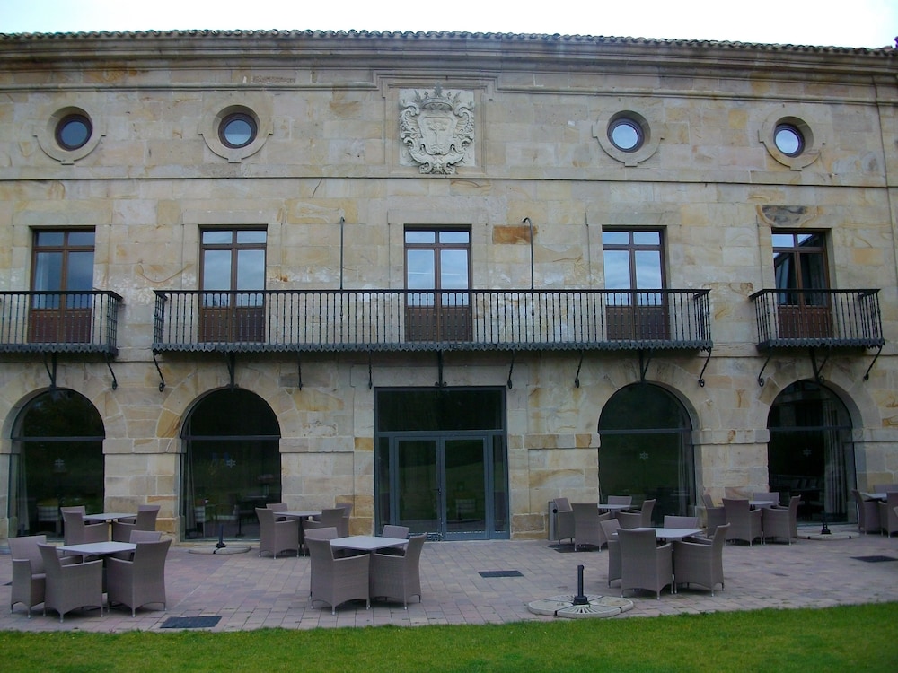 Parador De Argomaniz 3/60