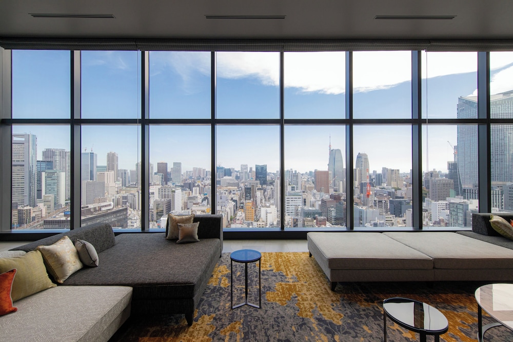 The Blossom Hibiya 46/67