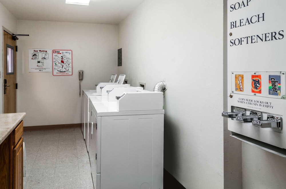 Comfort Inn Las Vegas New Mexico 24/50