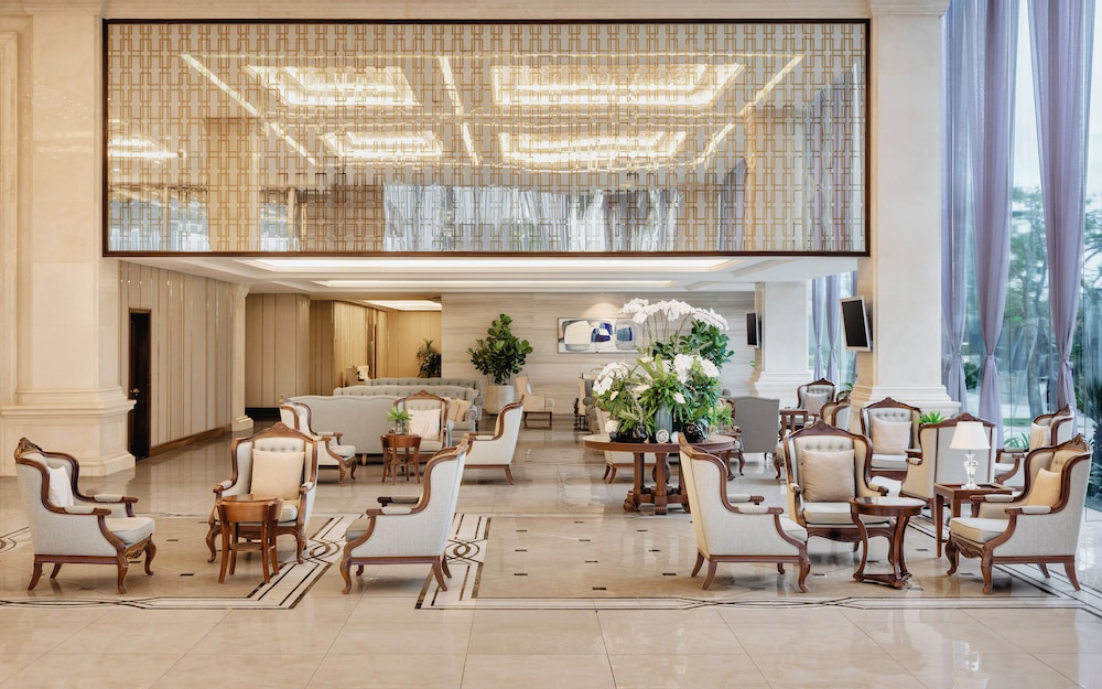 Melia Vinpearl Da Nang Riverfront 66/81