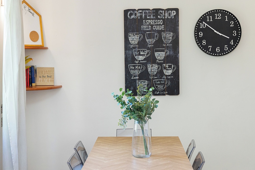 Rental In Rome Rosselli Palace Apartment 2 2/50