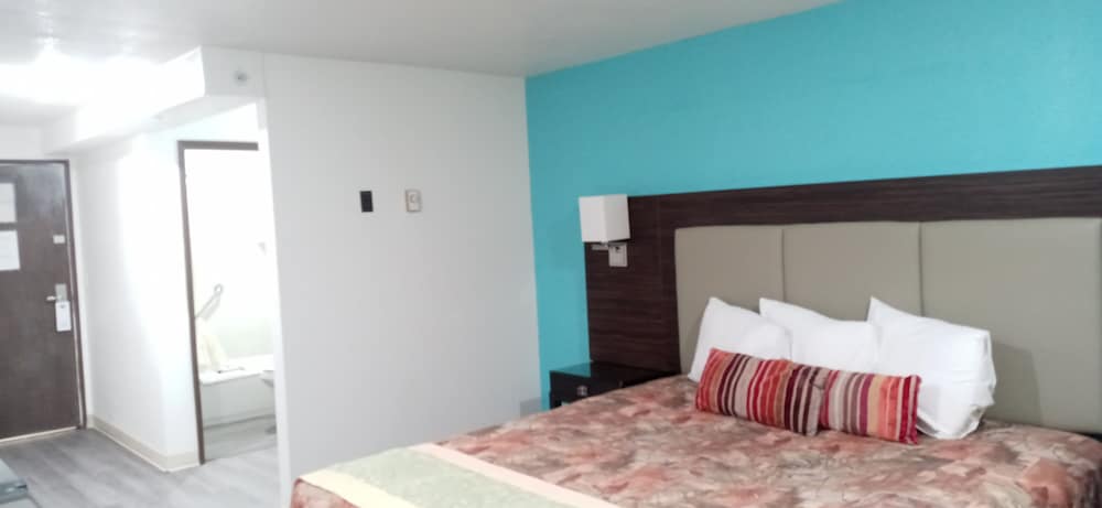 Nampa Inn & Suites 27/46