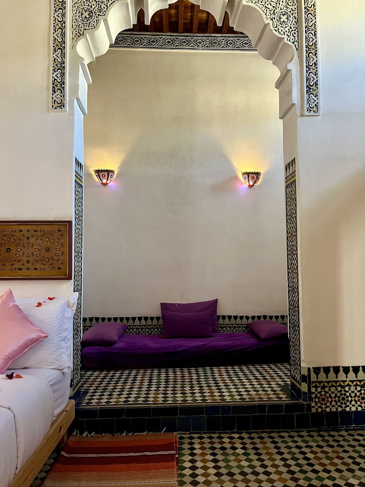 Dar Attajalli 50/50